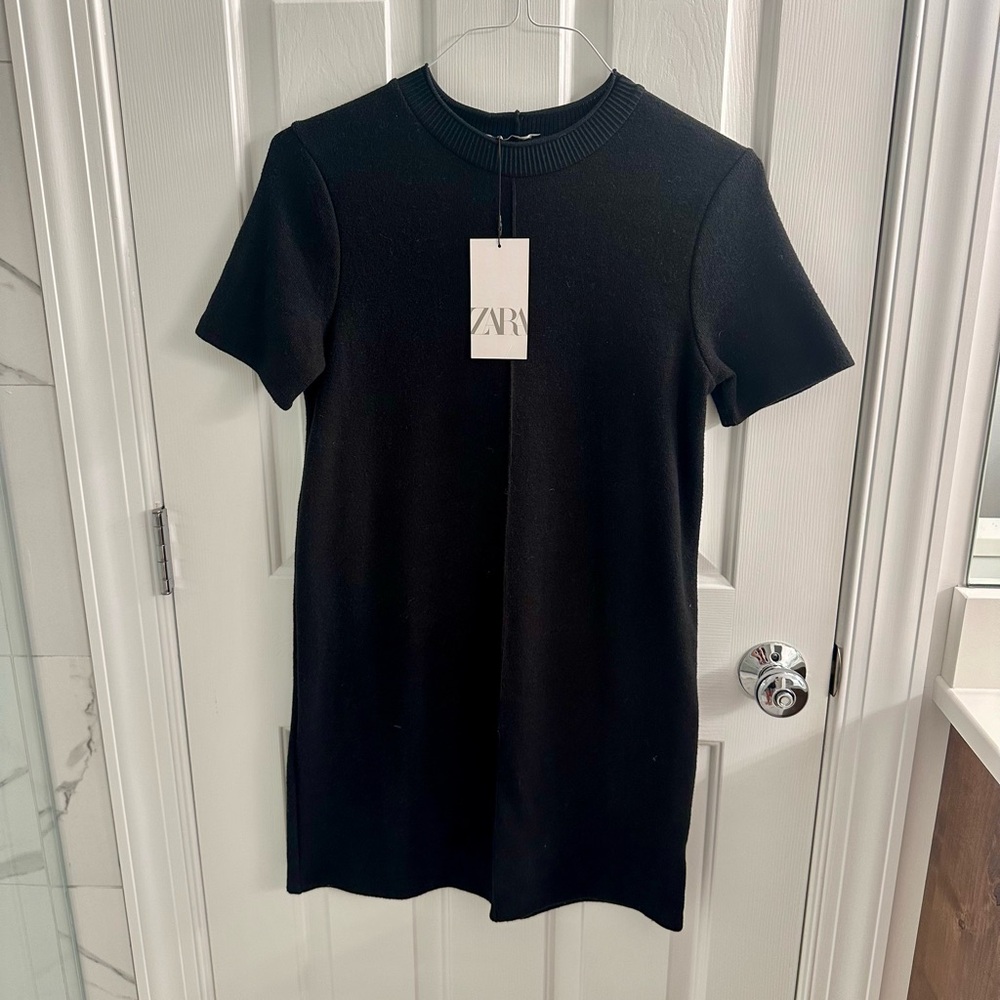 NWT Zara Black Short Sleeve Dress